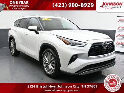 Used 2022 Toyota Highlander Platinum