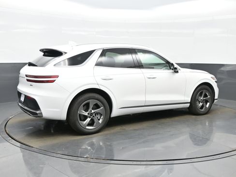 Certified 2026 Genesis GV70 2.5T image 6