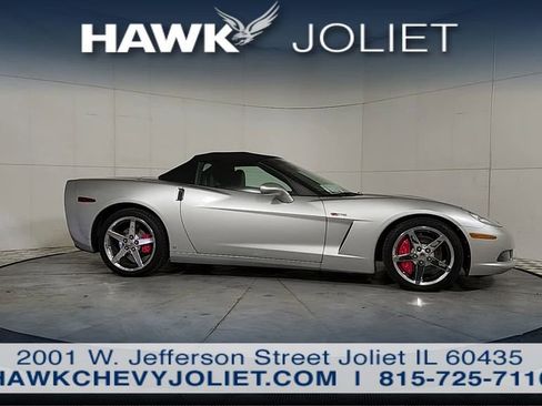 Used 2005 Chevrolet Corvette Convertible w/ Preferred Equipment Group RWD image 11