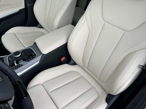 Used 2026 BMW 330i Sedan w/ Convenience Package RWD image 13