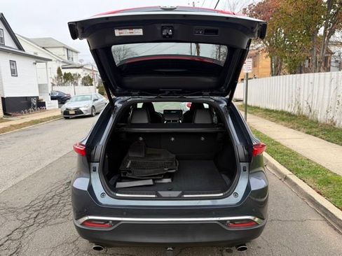 Used 2021 Toyota Venza XLE w/ Activity Package (TMS) image 12