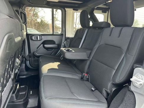 Used 2023 Jeep Wrangler Unlimited Rubicon 4xe w/ Cold Weather Group image 17