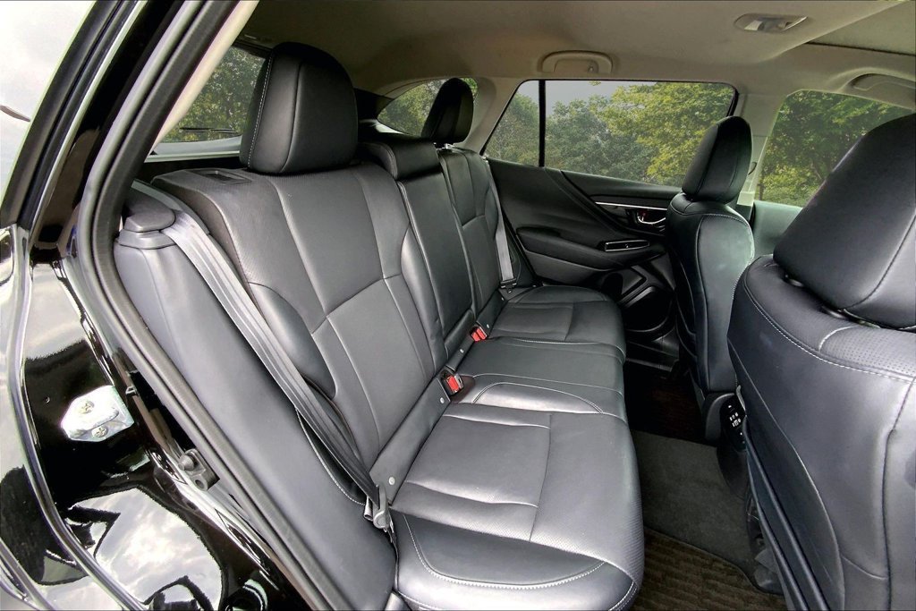 Used 2023 Subaru Outback Limited AWD/4WD image 24