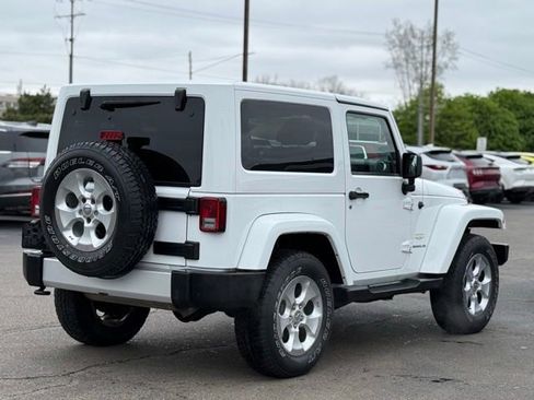 Used 2014 Jeep Wrangler Sahara w/ Dual Top Group AWD/4WD image 35