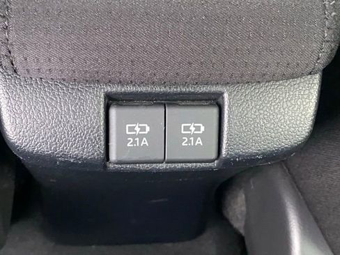 Certified 2022 Toyota Prius LE image 23