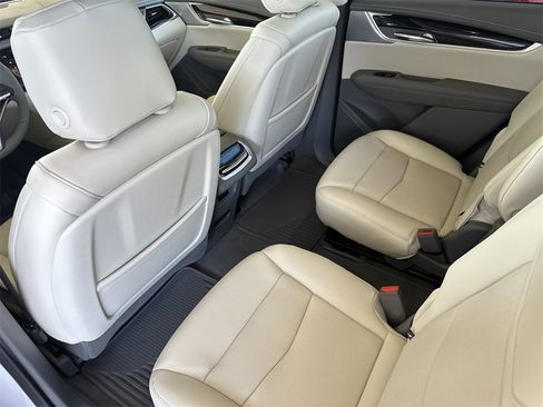 New 2025 Cadillac XT6 Premium Luxury w/ Technology Package image 27