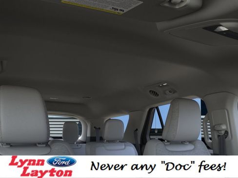New 2025 Ford Explorer Active w/ Active Comfort Package RWD image 22