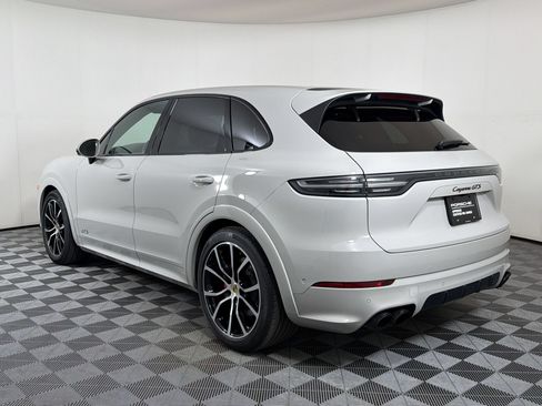Certified 2022 Porsche Cayenne GTS AWD/4WD image 3