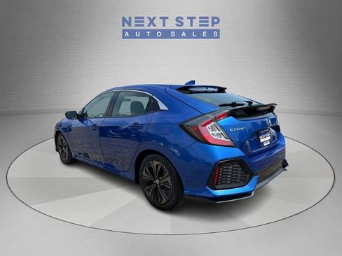 Used 2018 Honda Civic EX image 5