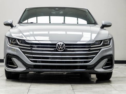Used 2023 Volkswagen Arteon SEL image 6