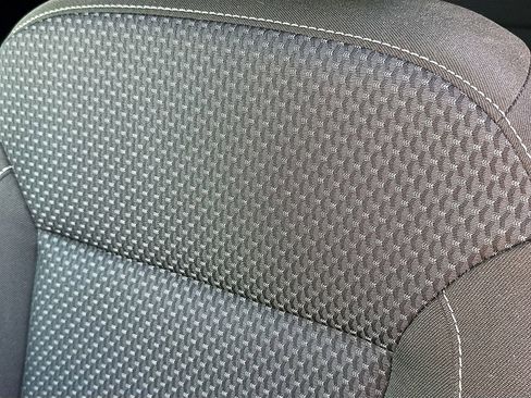 Used 2023 GMC Acadia SLE w/ Driver Convenience Package image 22