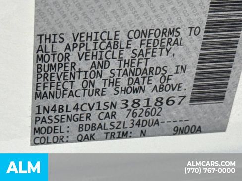 Used 2025 Nissan Altima 2.5 SR FWD image 36