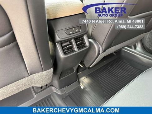 New 2026 Chevrolet Equinox ACTIV w/ Convenience Package III image 25