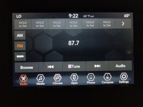 Used 2019 Jeep Compass Latitude AWD/4WD image 25