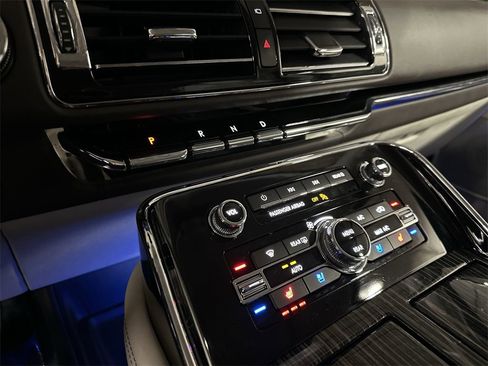 Used 2024 Lincoln Navigator L Black Label image 22