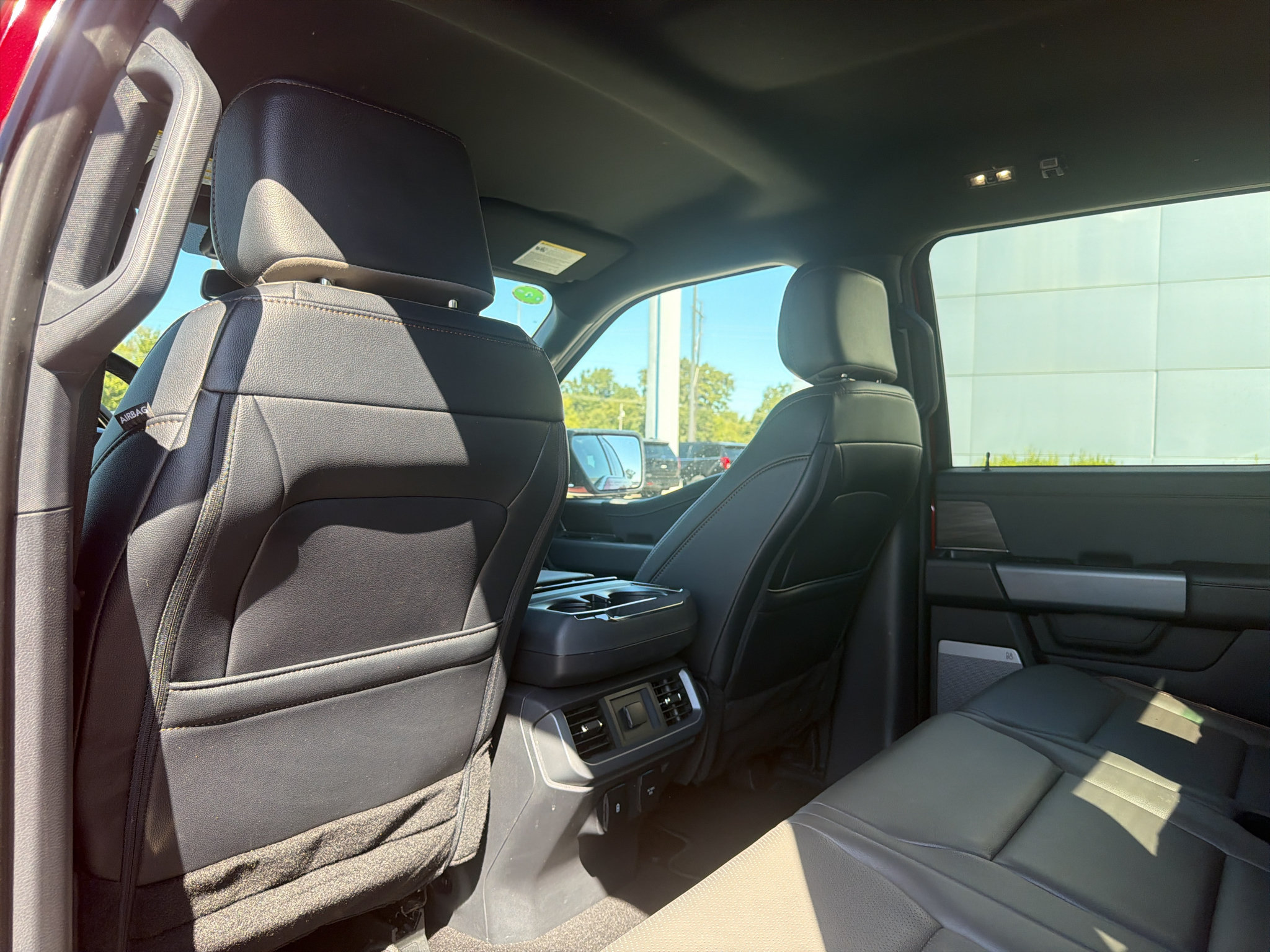 Used 2025 Ford F150 Lariat w/ Equipment Group 501A Mid AWD/4WD image 13