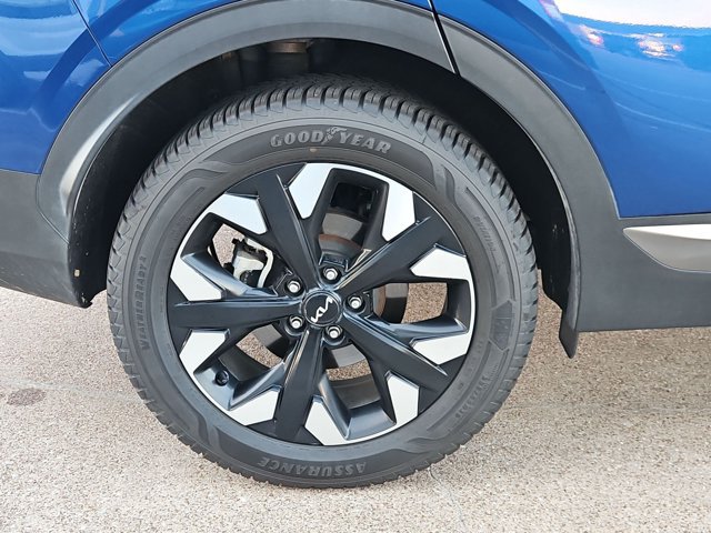 Used 2023 Kia Sportage X-Line AWD/4WD image 19