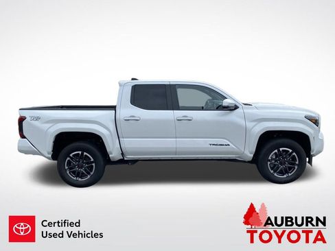 Certified 2024 Toyota Tacoma TRD Sport w/ TRD Sport Upgrade Package AWD/4WD image 3