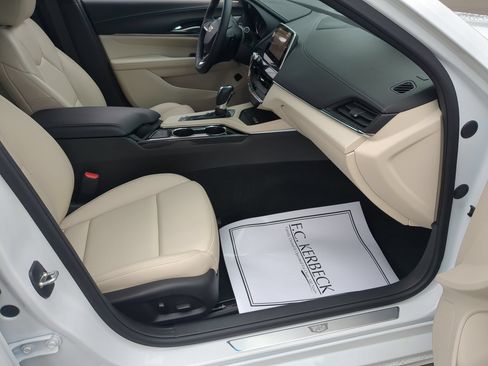 Certified 2024 Cadillac CT4 Luxury w/ Sun And Sound Package AWD/4WD image 27