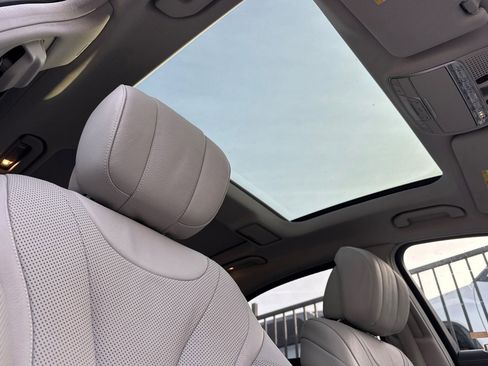 Used 2015 Mercedes-Benz S 550 4MATIC Sedan image 16