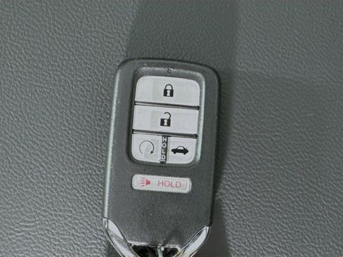 Certified 2021 Honda Accord Touring image 40