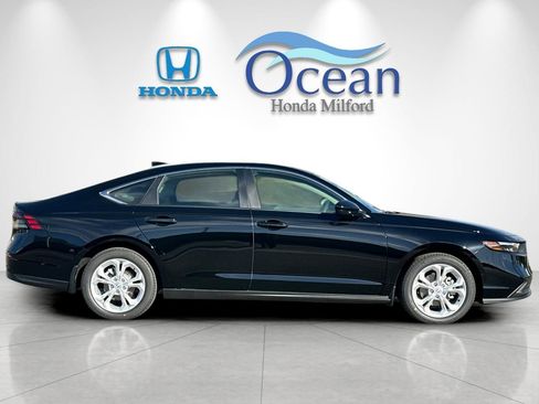 New 2026 Honda Accord LX image 6