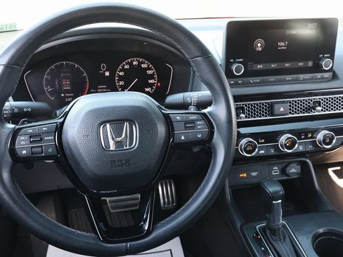 Used 2023 Honda Civic Sport image 15