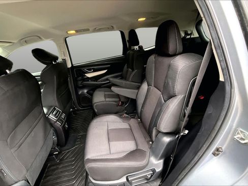 Used 2019 Subaru Ascent Premium AWD/4WD image 19