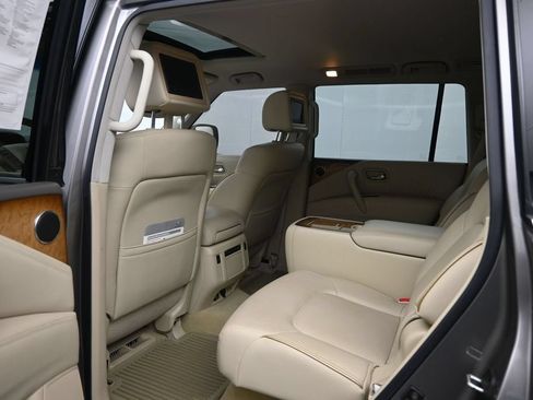 Used 2013 INFINITI QX56 4WD w/ Theater Pkg image 20