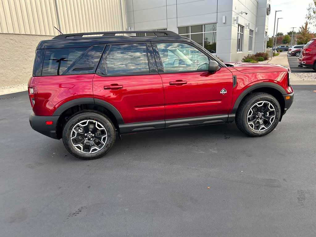 New 2026 Ford Bronco Sport Outer Banks w/ Outer Banks Tech Package+ AWD/4WD image 7