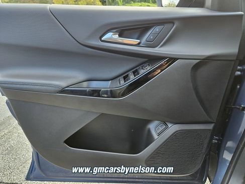 New 2026 Chevrolet Equinox LT w/ Convenience Package II FWD image 16