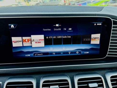 Used 2025 Mercedes-Benz GLE 350 4MATIC image 39