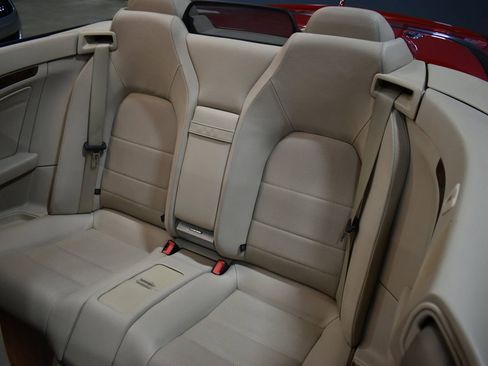 Used 2016 Mercedes-Benz E 550 Cabriolet w/ Premium 2 Package image 43