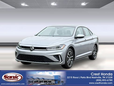 Used 2025 Volkswagen Jetta SE FWD image 1