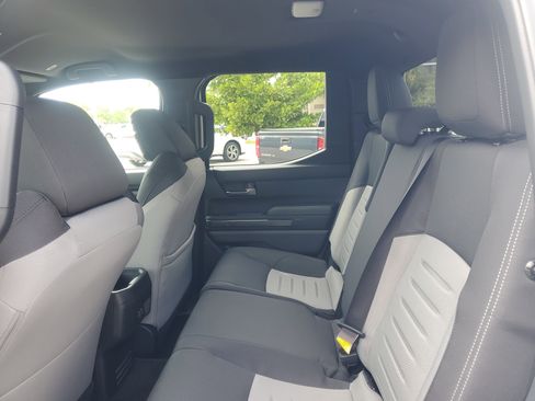 Used 2025 Toyota Tacoma TRD Sport RWD image 14