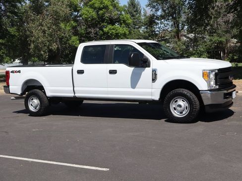 Used 2019 Ford F350 XL AWD/4WD image 2