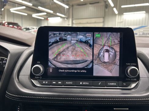 Used 2023 Nissan Rogue SL image 21