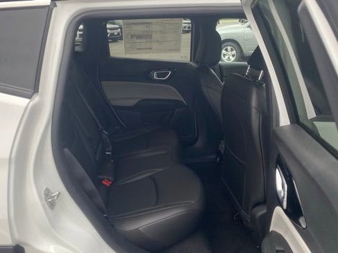 New 2026 Jeep Compass Limited image 29