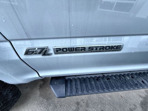 Used 2022 Ford F350 XLT image 27