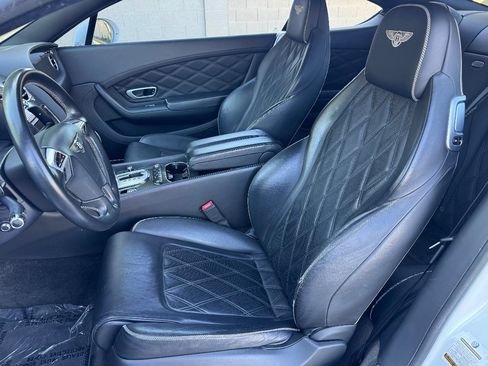 Used 2014 Bentley Continental GT image 13
