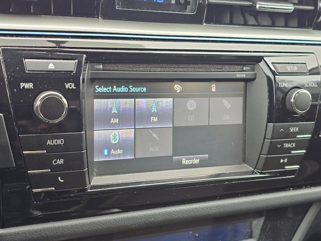 Used 2015 Toyota Corolla S FWD image 24