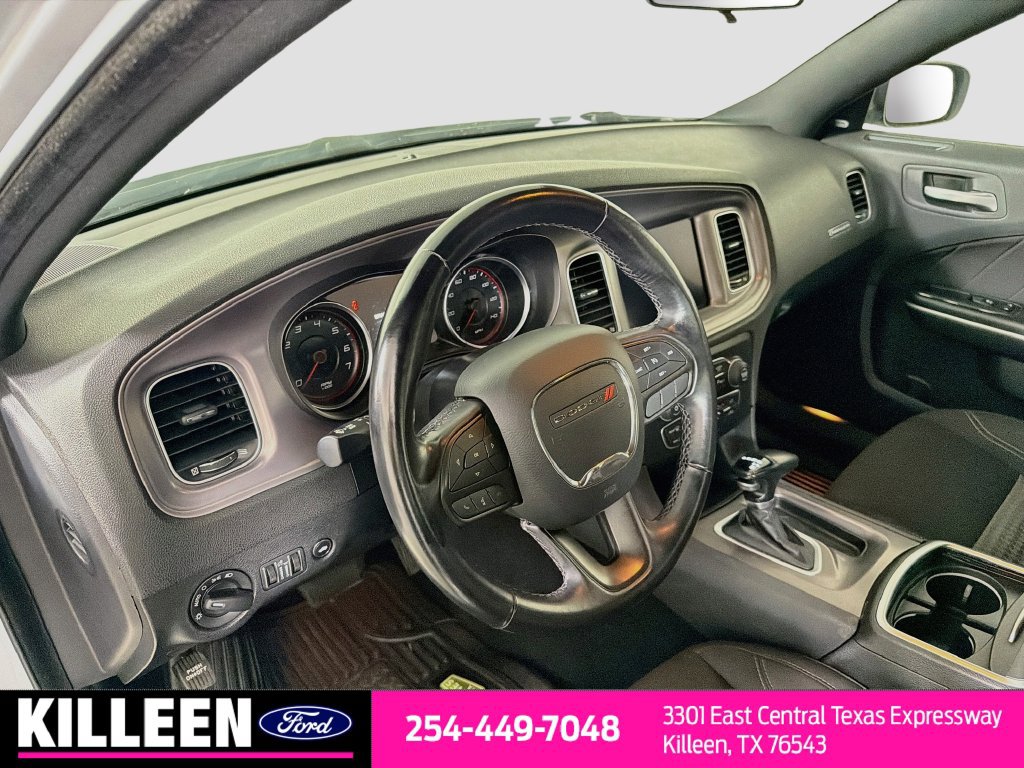 Used 2023 Dodge Charger SXT RWD image 11