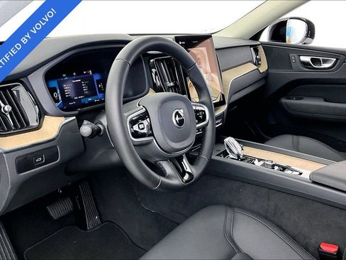 Certified 2026 Volvo XC60 B5 Plus AWD/4WD image 15