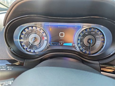 Used 2023 Chrysler 300 S image 12