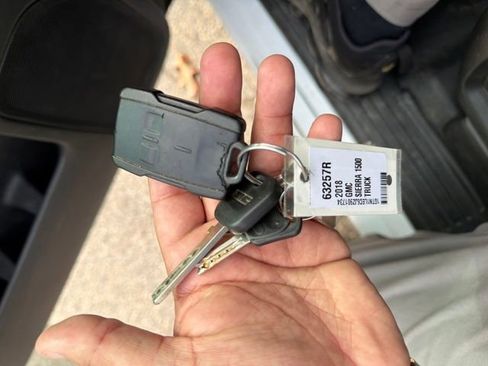 Used 2018 GMC Sierra 1500 2WD Regular Cab image 29