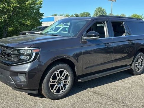 New 2026 Ford Expedition Max Active AWD/4WD image 2