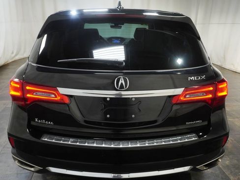Used 2017 Acura MDX SH-AWD image 4