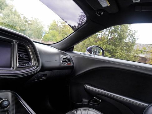 Used 2020 Dodge Challenger SRT Hellcat RWD image 23