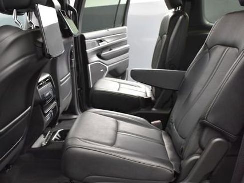 Used 2024 Jeep Wagoneer Series II w/ Convenience Group I image 10