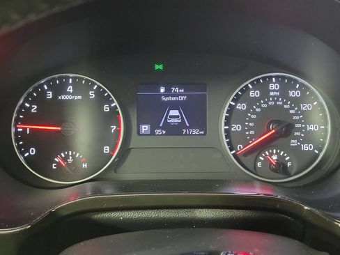Used 2022 Kia Seltos S FWD image 17